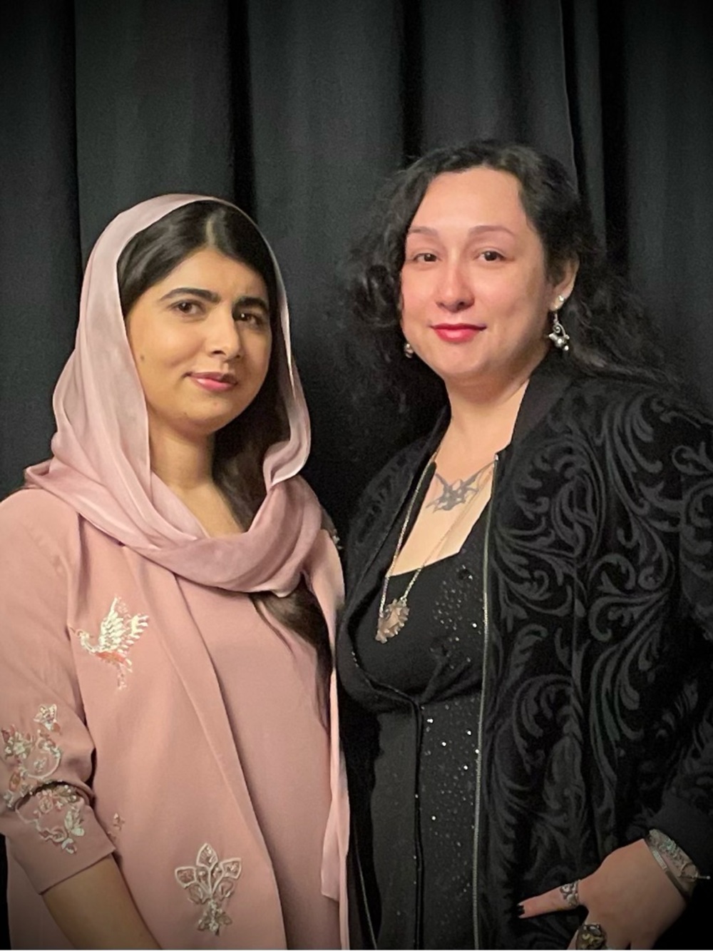 Hey 🎆 - Picture 13 of 13